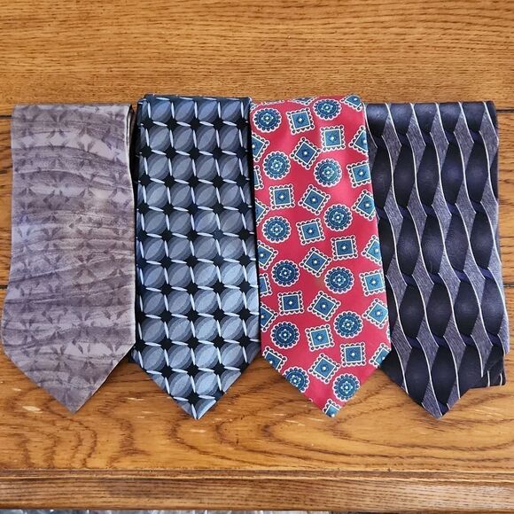 Bundle of 4 men's ties by Arrow, J.Ferrar, and Gant - Picture 1 of 4